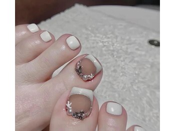 エムクイン(M.Queen)の写真/【夏限定★サンダル映え】当店の大人気フットジェルコース♪