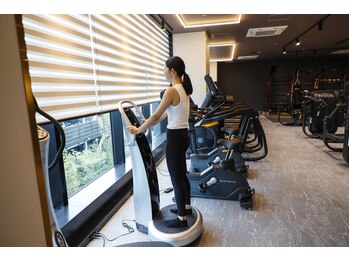 レックス ニジュウヨン フォー ウーメン(L'ex 24 for women)/振動系マシン（ソニックス）