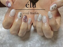 エル(elu)/パラジェル　お花ネイル