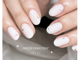 ホワイトワンカラー