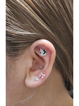 コウ 博多(KOU.)/耳つぼジュエリー