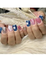 アオマリー(Aomalie)/雪の結晶ネイル　¥12,430