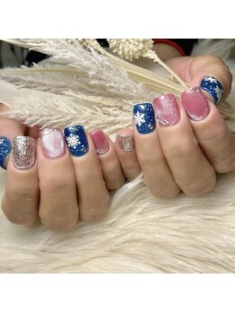 アオマリー(Aomalie)/雪の結晶ネイル　¥12,430