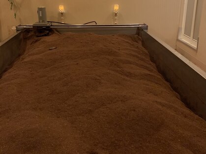 ウニ(UNI)の写真