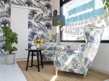 クラウドナイン(CLOUD NINE)/店内はハワイリゾート♪