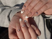 サロン ド ルネ(Salon de Lune)/