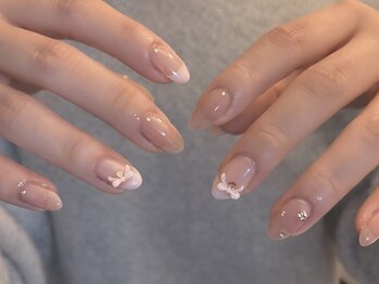 うるちゅるピンクフレンチネイル