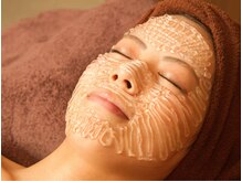 リハダ 梅田店(RIHADA)/18ｋ金箔入りピーリングジェル