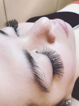 リキラブアンドボディ(RIKI LOVE&BODY)/ボリュームラッシュつけ放題