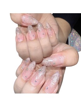 グローネイルズ(Glow Nails)/