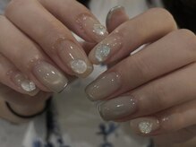 ロミー(Rommy)/yui指名 うるうるぷっくりネイル