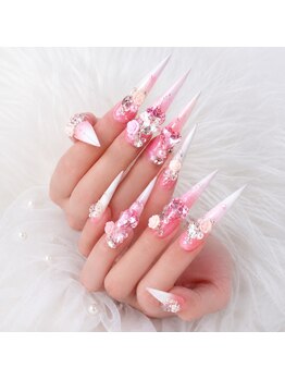 YABAI Nail【ワンカラー/マグネット/ミラー/長さ出し/パラジェル/持ち込み/スカルプ】の写真/個性と高級感を兼ね備えた特別デザイン★丁寧に仕上げるオーダーメイドNailで世界に一人の指先をお届け...