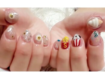 ネイルサロン K/Snoopy