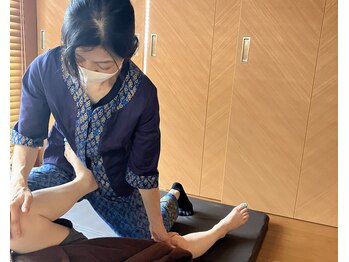 アンジュ バイ イリゼ 穴生店(Ange)の写真/タイ古式専門のセラピストによる痛気持ちいい施術が癖に☆足浴付きの本格マッサージで至福の時間を♪