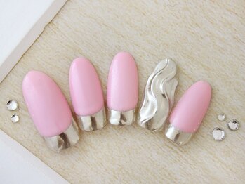 ネイルサロンフォーユー(for u)/ウェーヴミラー￥７９８０