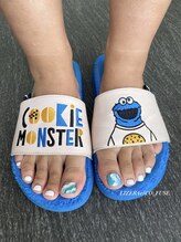 リゼラアンドコー 布施店/フット2本アート