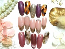 パーフェクトネイル 桜ヶ丘店(Perfect Nail)の雰囲気（上段べっ甲￥8668　ガラスフレンチ￥8470　べっこう￥8382）