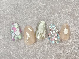 ニュアンスキラ艶ネイル　¥8500