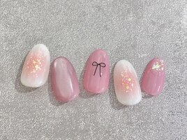 チークリボンネイル　¥９０００