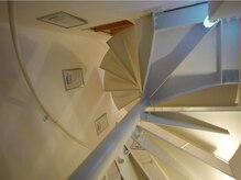 スリピカ 六本木店(Sleepica)/店内階段