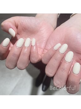 ビーカラフル 新宿店(BeColorful)の写真/【美フォルムワンカラー¥3990～/フレンチ¥4990】お客様の爪に合わせた施術*ナチュラルカラーで美爪もGood♪