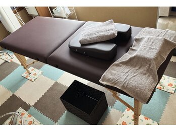 サロンサク(salon saku)の写真/国家資格保有者によるマッサージでガチガチ首肩こりをケアし、根本から整えます！