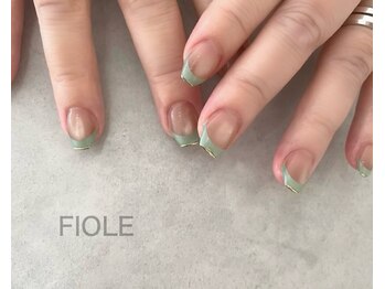 フレンチネイル