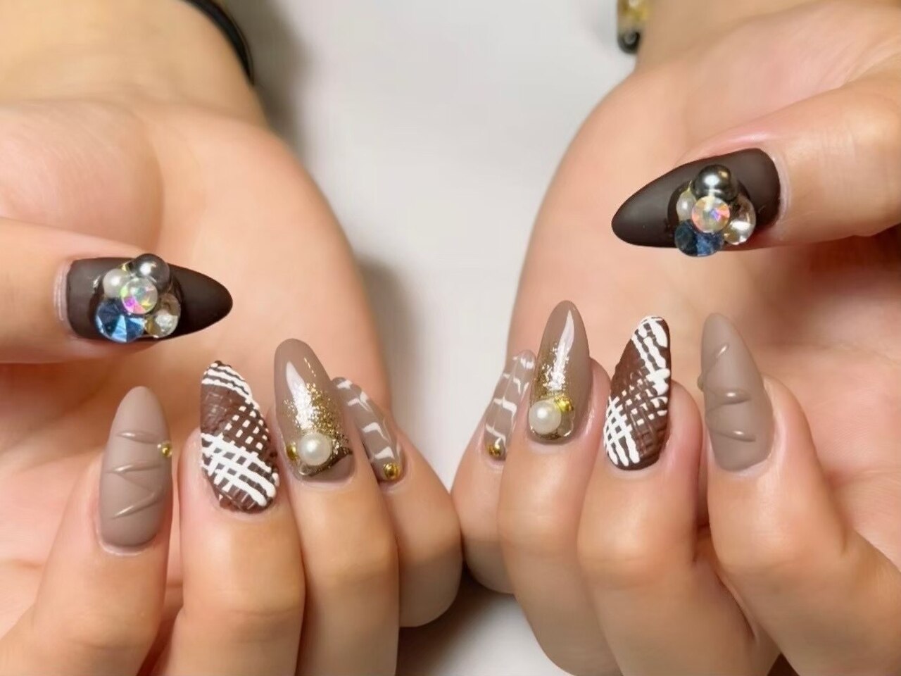 Rネイル セルフネイルのネイルデザイン | カラフルネイルズ｜キャンメイク