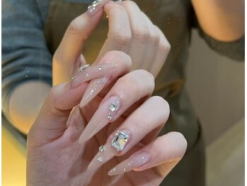 ネイルアンドアイラッシュスタジオ シュシュ(chouchou)の写真/深爪からの卒業を応援！スカルプ長さ出しで魅せる美しい指先を叶えます♪短い、折れた、形が気になる方にも