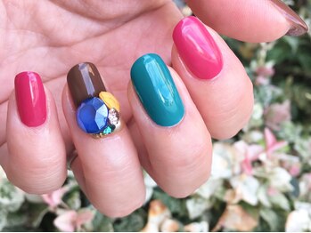 サロンドフォーエイチ(salon de 4H)/秋の新色♪