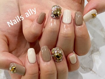ネイルズアリー 立川店(Nails ally)/ビジュー×ストーン埋めつくし