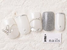 アイネイルズ 新宿店(I nails)/ホワイトビジュー蝶々9000円