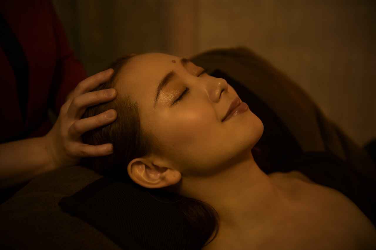 体験コース★美容液ヘッドスパ/ガチガチ首肩/疲れ目60分￥9240→