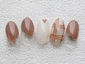セラピッシュネイル (therapish nail)/プレミアムプラスコース　￥7700