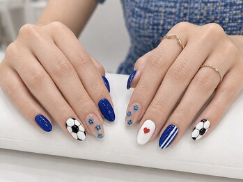 ネイルソファ イコマ(NAIL SOFA 生駒)/