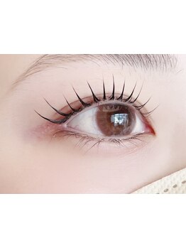 ゆったり空間で施術が受けられるサロン