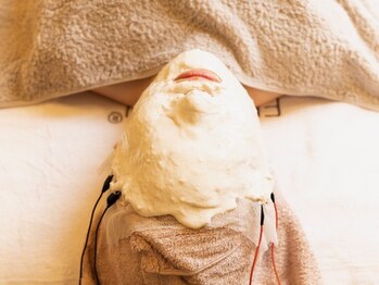 岩川治療院の写真/【エンビロンで肌は変わる】当サロンで受けられるスペシャルトリートメントで陶器のようなお肌に☆