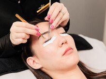 ミリ(Milli)/施術風景