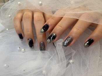 エーナイン イオン秋田中央店/シルバーミラーネイル