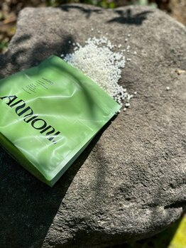 トゥルーリー(TRULY)/お顔専用のWAX剤を使用