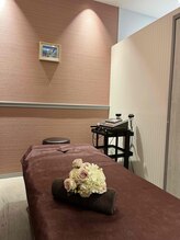 加圧ビューティーテラス うめだ阪急店/エステルーム