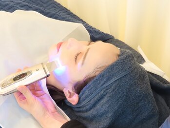 モアビューティー 庚午店(MORE BEAUTY)の写真/つるんとハリのあるお肌へと導く♪NEW★エクソソーム無針水光導入【シミ改善・たるみケア】お試し¥8250!!