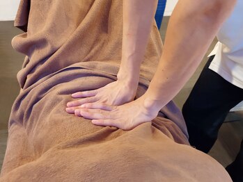 カラダファクトリー 池袋西口店/施術写真