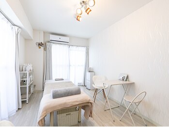 エミュー 名古屋店(emu)/完全個室の施術ルーム