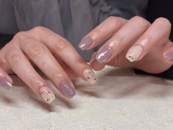 コーシェリ(koselig)/押し花ネイル