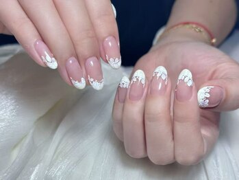 ユー(U)の写真/コスパ良く好きなデザインを楽しみたい方に◎持ち込みOKでニュアンス・綺麗め・個性派まで幅広く対応★