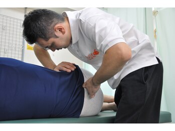 オレンジマッサージ治療院　馬道店/関節の調整