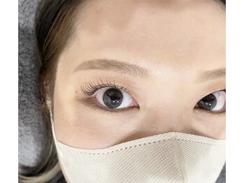 ライフ(life.)/眉毛×まつ毛。