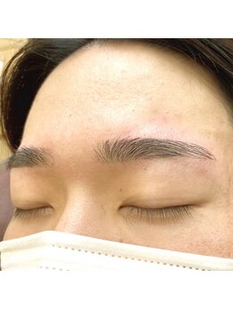 ビューステージ アイブロウサロン 千葉/メンズ眉ワックス