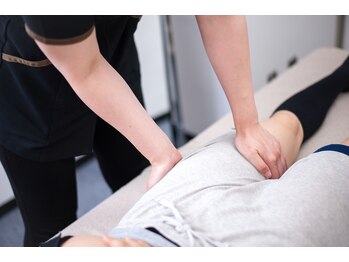 シンメトリー 銀座店/全身美矯正施術～３